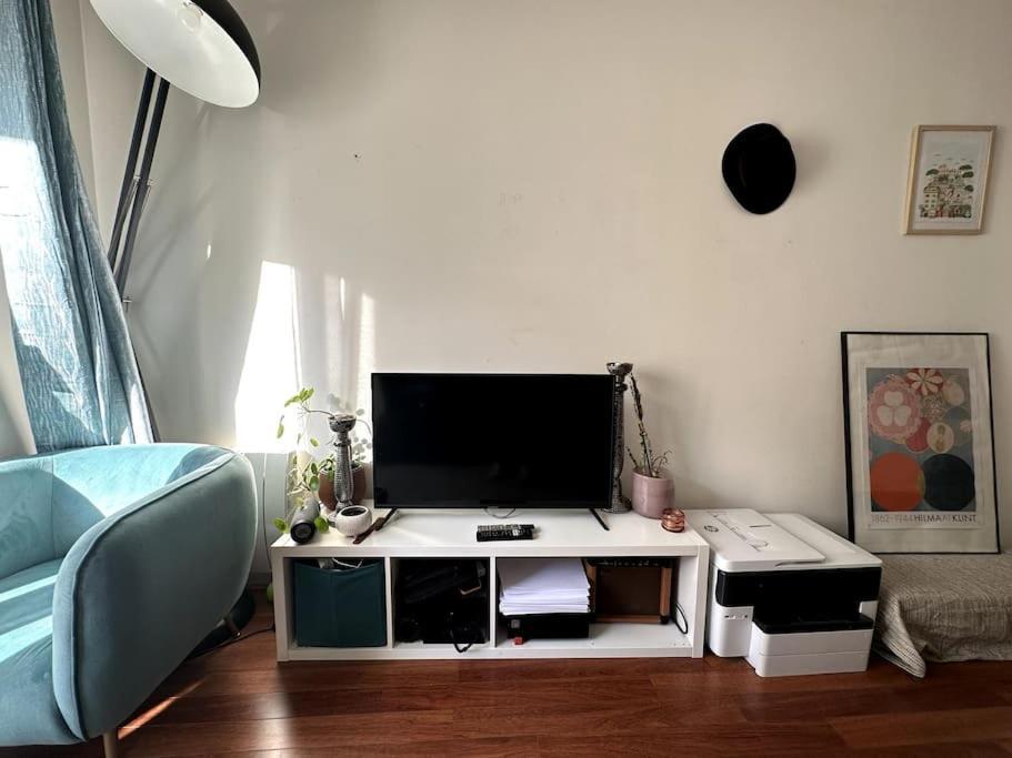 Appartement Lumineux Avec Balcon Levallois-Perret Dış mekan fotoğraf