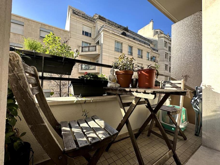 Appartement Lumineux Avec Balcon Levallois-Perret Dış mekan fotoğraf